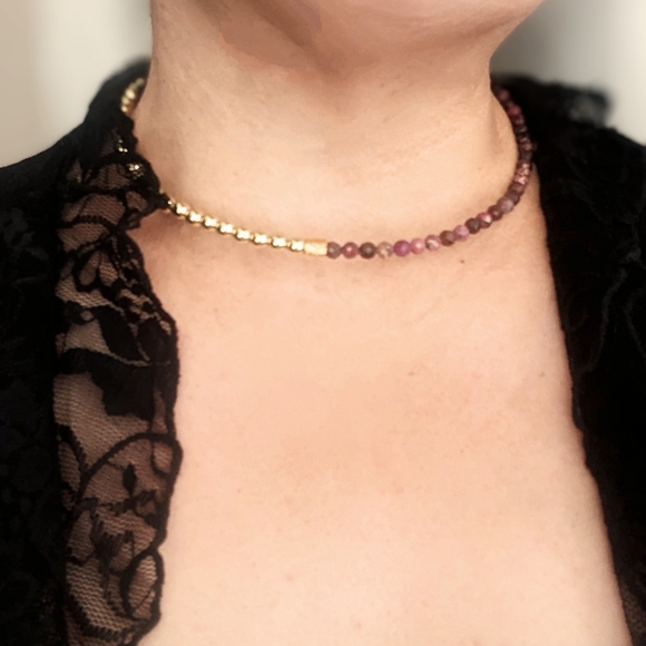 Natural Red And Pink Ruby In Assymetrical Gold Beaded Choker/Necklace - Picture 8 of 9